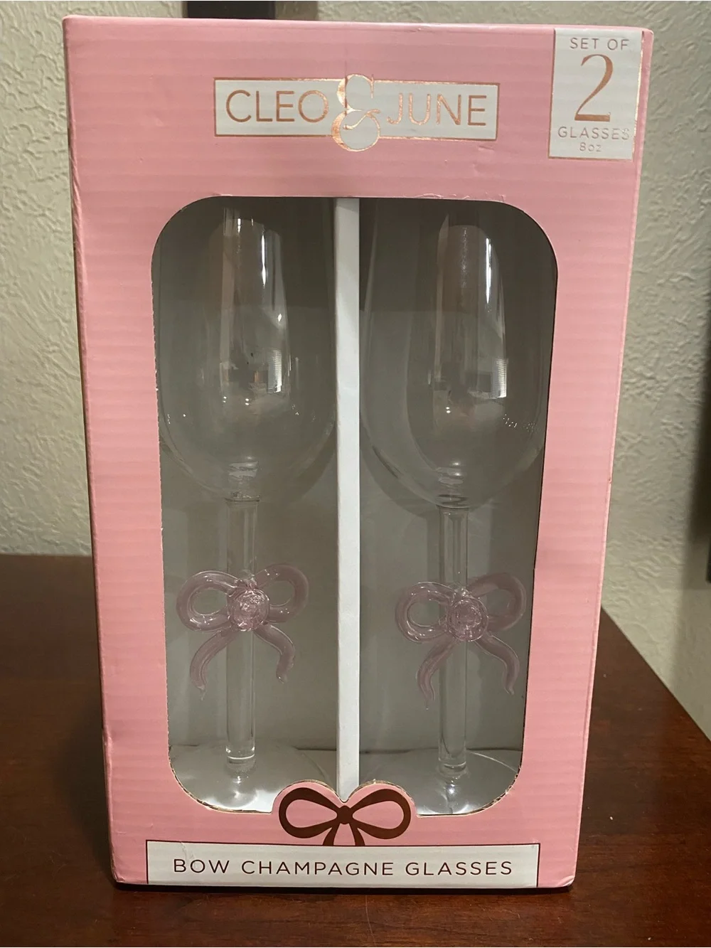 Cleo & June, Set of 2, 8 oz, Bow Champagne Glasses